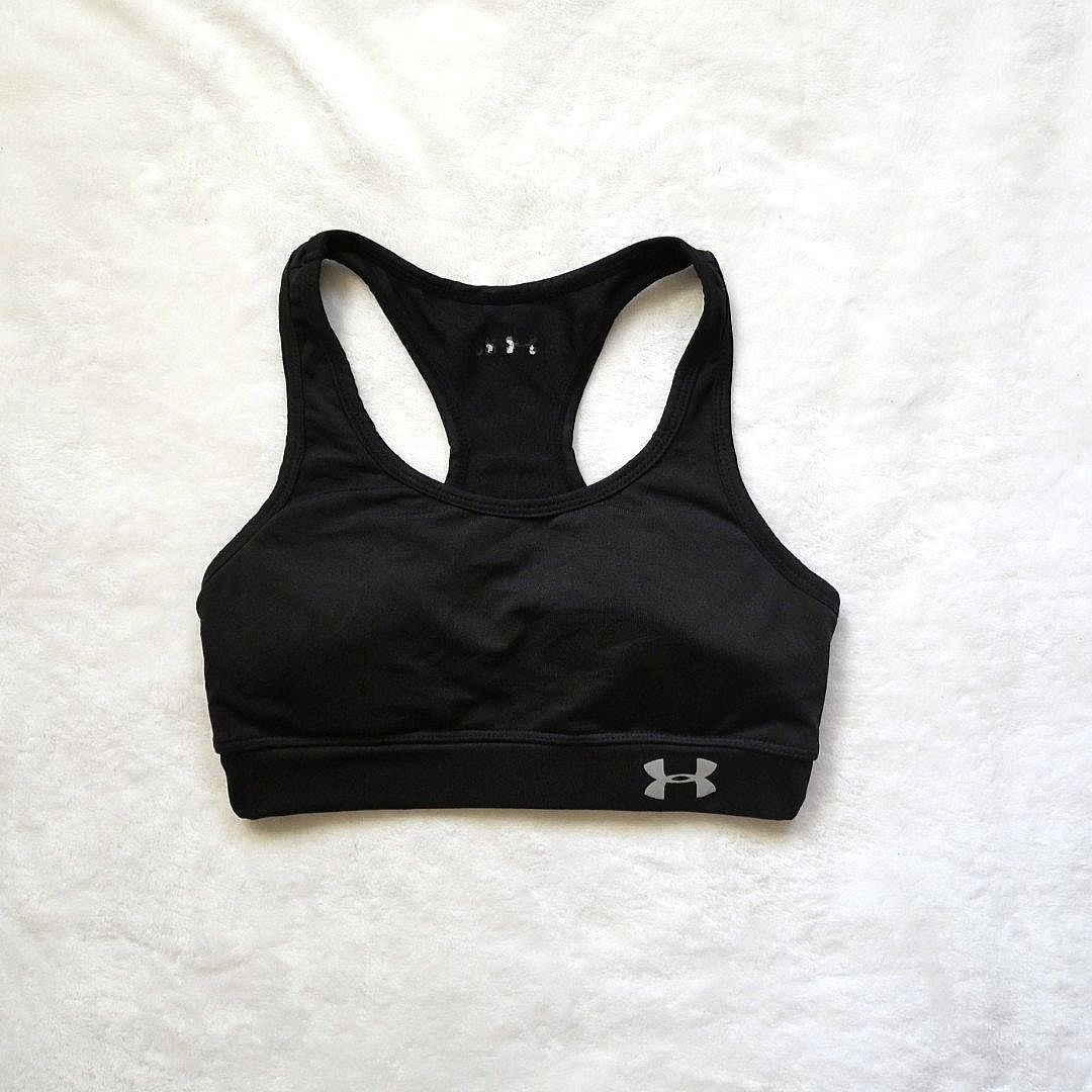 Authentic Under Armour Sports Bra Size XL, Women's Fashion, Activewear on  Carousell