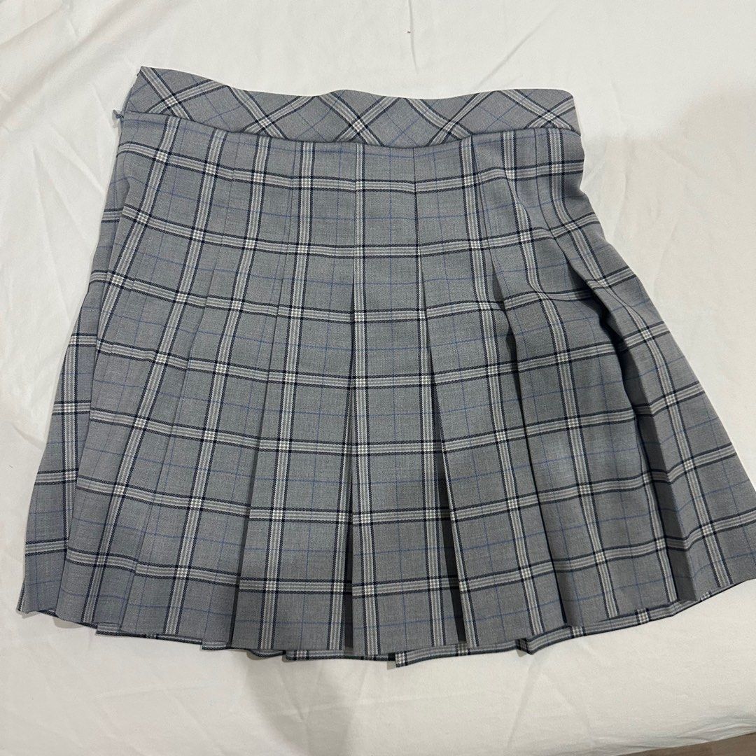 Grey discount plaid skirts