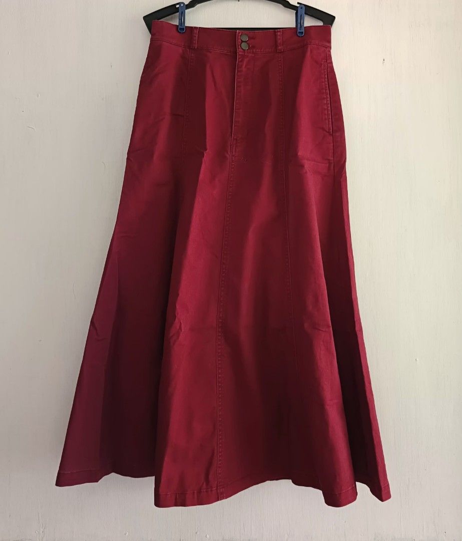 Plus size new arrivals red skirt uniqlo