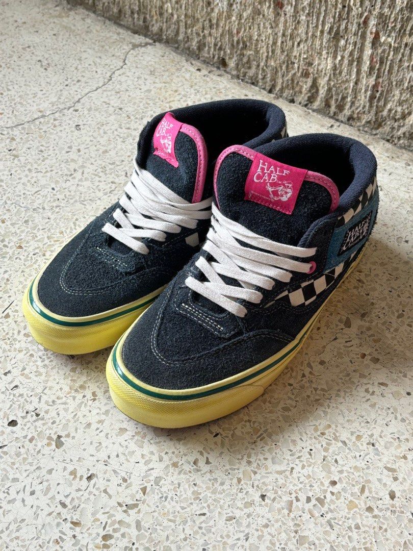 VANS Half Cab 33 DX Liberaiders Collab (Category: Sneakers) located in Quezon City. Submitted by pavenue (Listing ID 1290412633, Image 2). Description: Used thrice needs cleaning.
