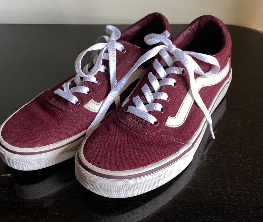 Vans Women s Ward Canvas Sneaker burgundy Women s Fashion