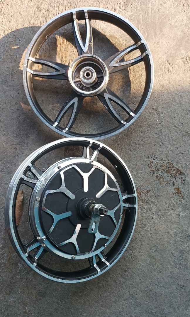 Velg sepeda motor listrik, Motor di Carousell