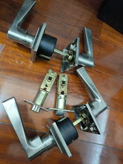 （分類：）位於 。 由 johnwong168 提交（商品編號 1290411281，圖片 1）。簡介： 。