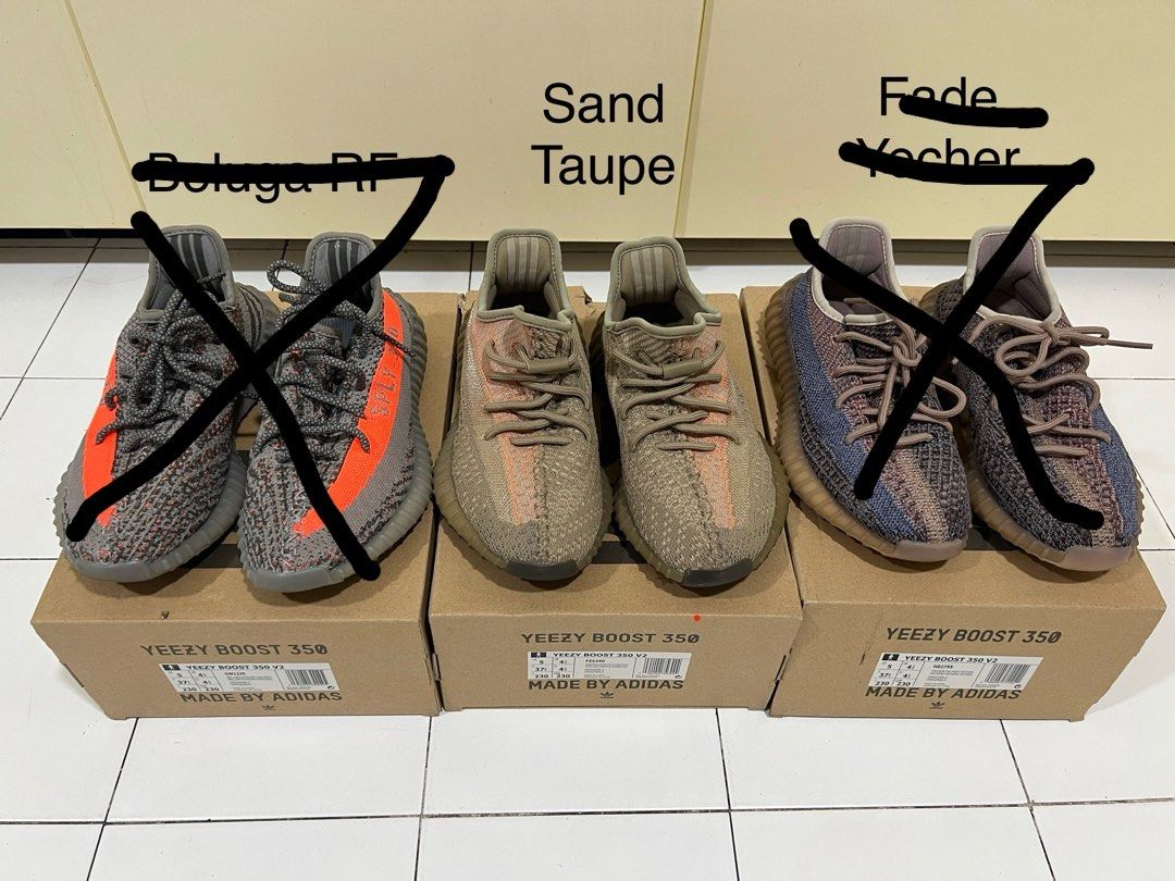 Yeezy 350V2 Boost Bae size (US5 Luxury, Sneakers