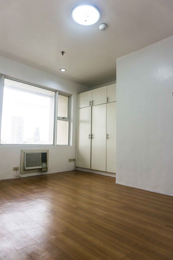 2BR for Sale Malate Manila (Category: Apartments & Condos) located in San Juan City. Submitted by batizrealtyinc (Listing ID 1283961523, Image 3). Description: 📌Alpha Grandview Condominium - MH del Pilar, Malate, Manila - 91.95 sqm - 2 BR, 2 T&b - with maid’s quarters and private entrance - 1 parking slot - with tenant, P31,500/mo income - Php 14.5M .
