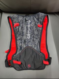 （分類：）位於 。 由 quickwhale.01397f 提交（商品編號 1284053310，圖片 1）。簡介： 。