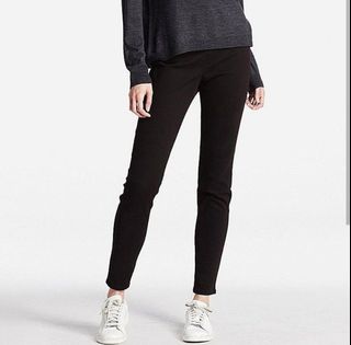 (Category: ) located in . Submitted by brandedpreloved_mall (Listing ID 1283966025, Image 1). Description: .