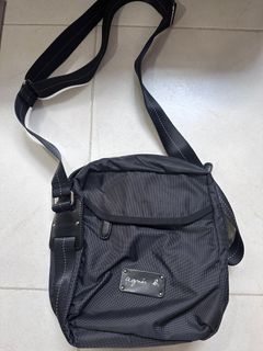 （分類：）位於 。 由 mosiudog 提交（商品編號 1284053662，圖片 1）。簡介： 。