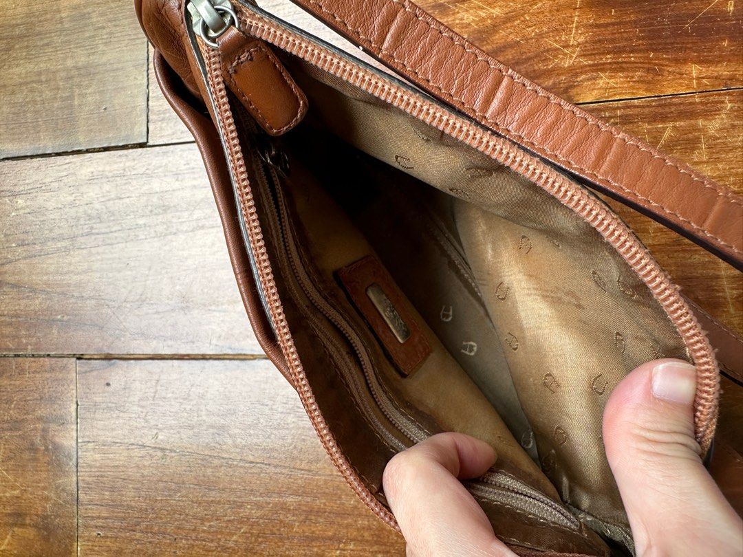 Aigner messenger bag sales