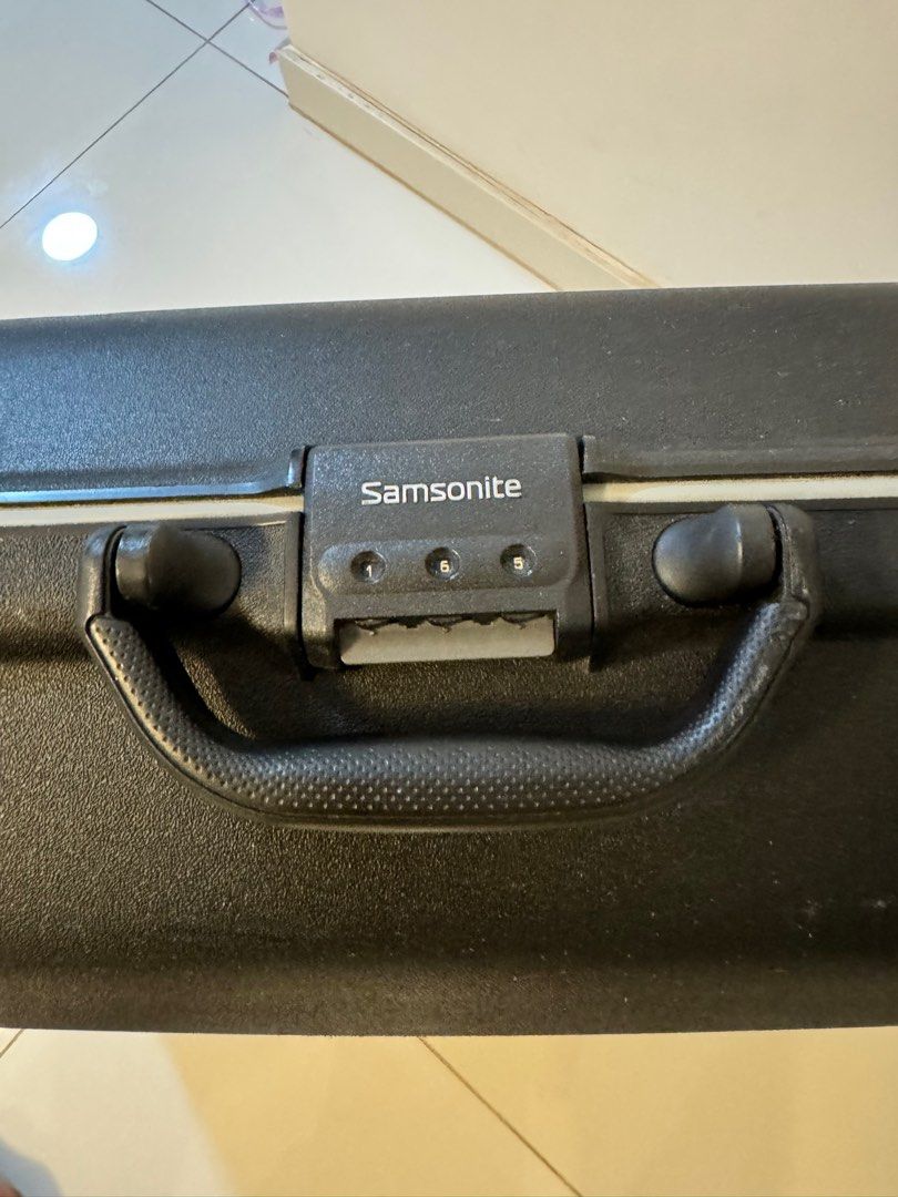 希少　未使用品　Samsonite　Oyster　3WAY　ヴィンテージバッグ Authentic Samsonite oyster luggage with keys and wheels , Hobbies