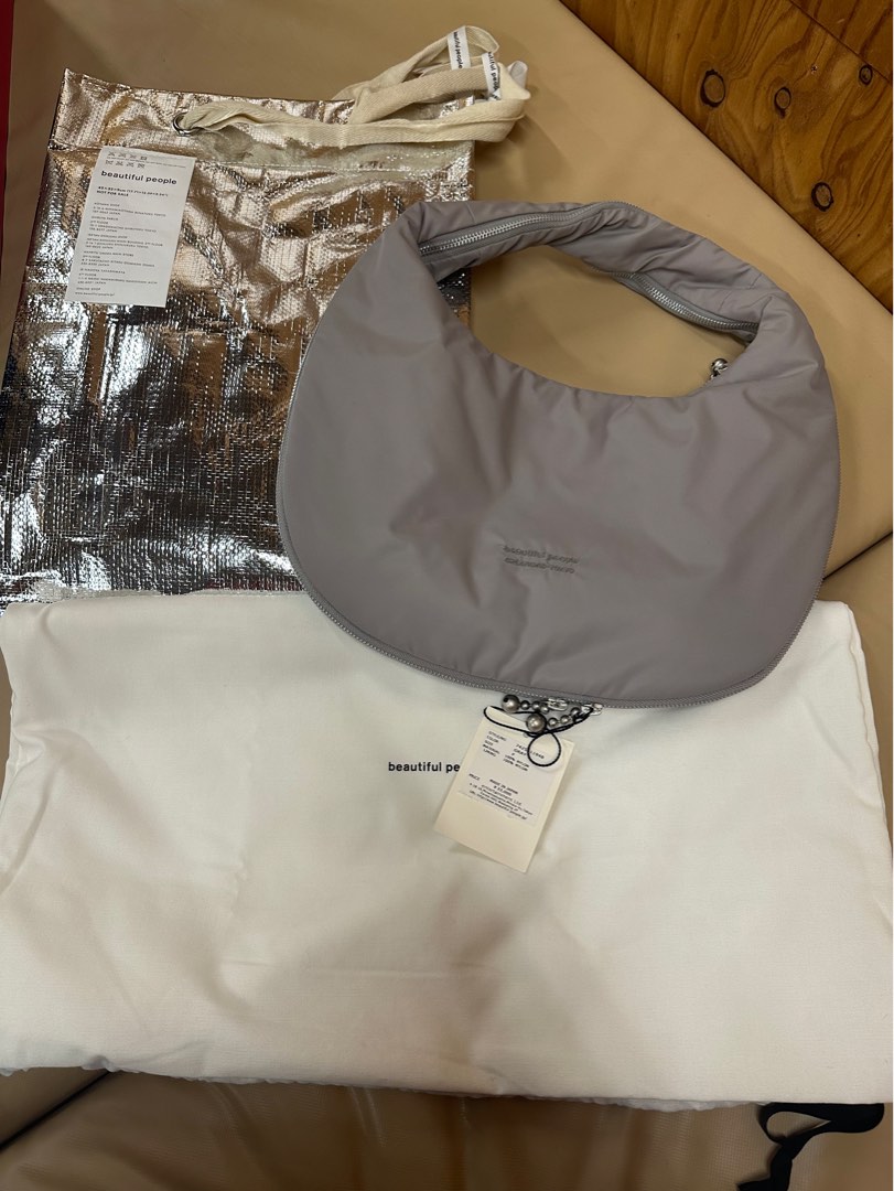 現貨】好難搶！最新款Beautiful People mobius bag in nylon