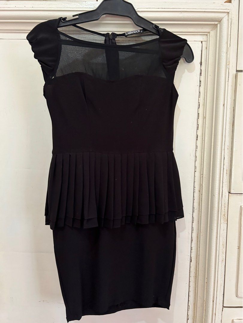 Black Formal dress (Category: Dresses) located in Quezon City. Submitted by docmdeclutters (Listing ID 1283979220, Image 2). Description: Karimadon formal dress Used twice for a conference and a formal event.