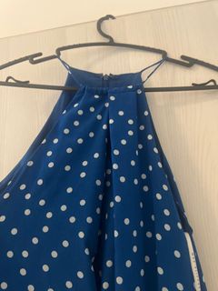 (Category: ) located in . Submitted by stelclearcloset (Listing ID 1284012758, Image 1). Description: .