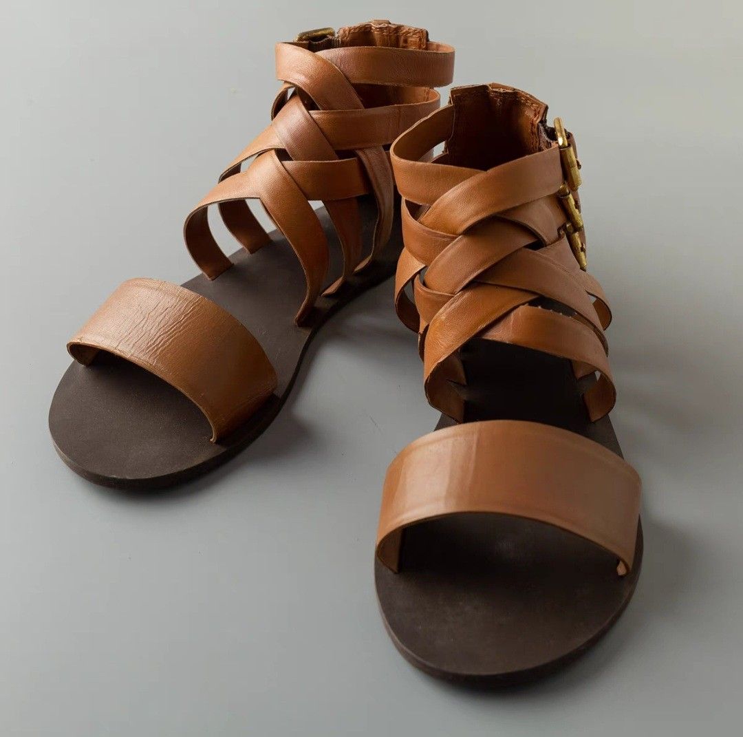 High store cut sandals