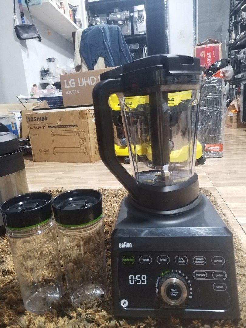 Braun Super Heavy Duty Power Blend (Category: Juicers, Blenders & Grinders) located in Taytay. Submitted by mikz_1303 (Listing ID 1284098971, Image 3). Description: Braun Super Heavy Duty Power Blend 📌 Australian Mall Pullout 📌 Use as Demo and Display Unit 📌 1 Pitcher and 2 Containers 📌Php 8,500 📌220V Pm me for more info....