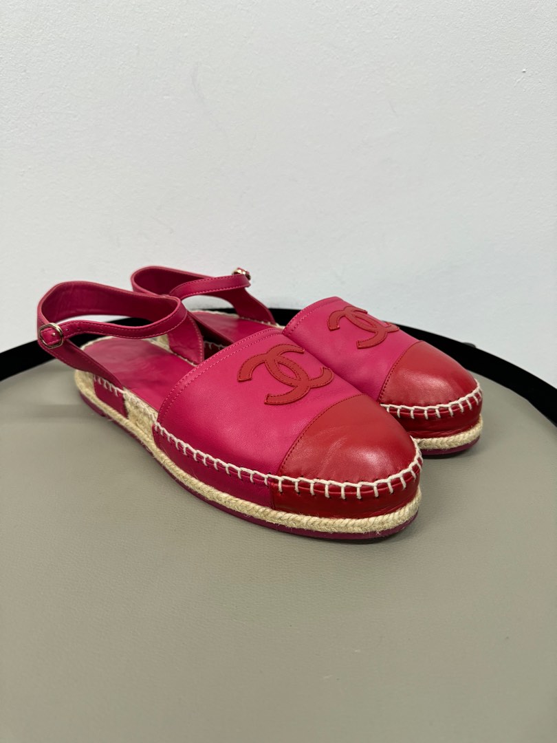 CHANEL CC ESPADRILLES
