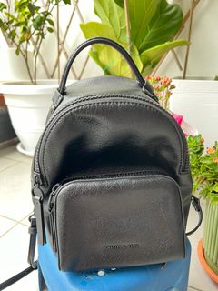 Charles and keith backpack malaysia hotsell