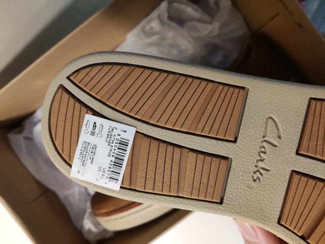 Clarks kitna stride clearance sneaker
