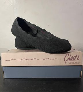 Cleo’s by Skechers