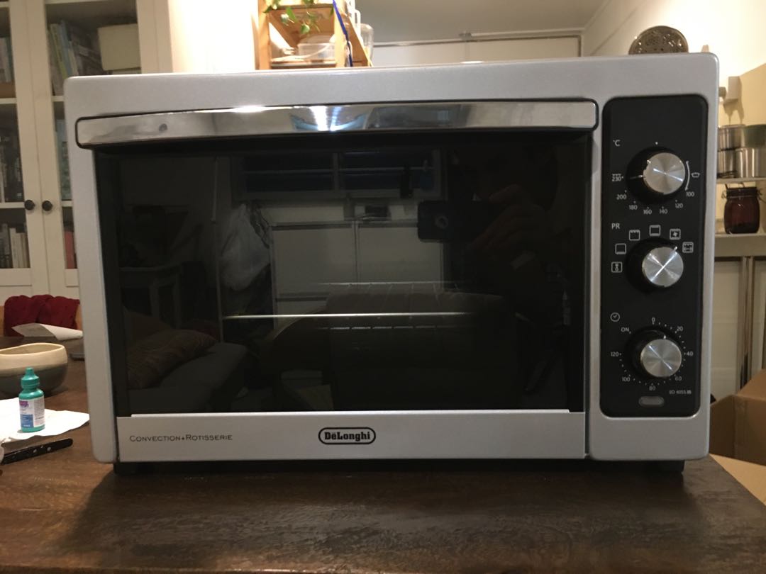 Delonghi EO4055 40L Electric Oven with Double Glass Door