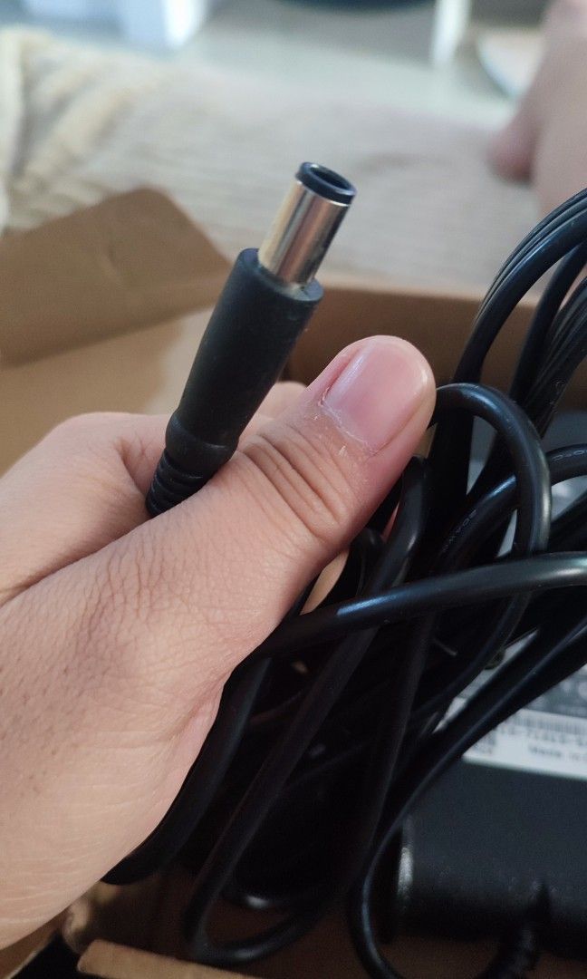 Dell laptop charger (Category: Chargers) located in Dasmarinas. Submitted by manda_b (Listing ID 1284001316, Image 3). Description: brand new.
