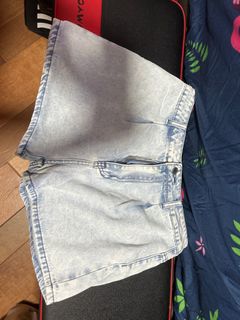 (Category: ) located in . Submitted by polkadotdolly (Listing ID 1284047821, Image 1). Description: .