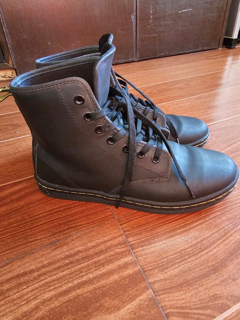 Doc Martens DMs Shoreditch in Black US 7 Women s Fashion