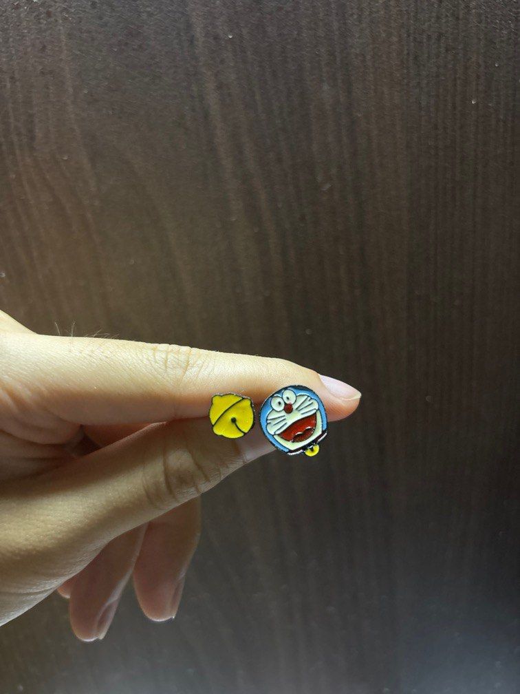 Doraemon earrings shop