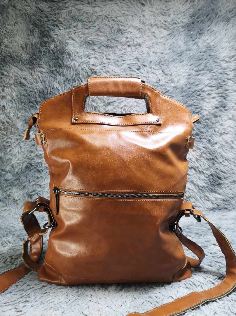 Ekphero crossbody bag top
