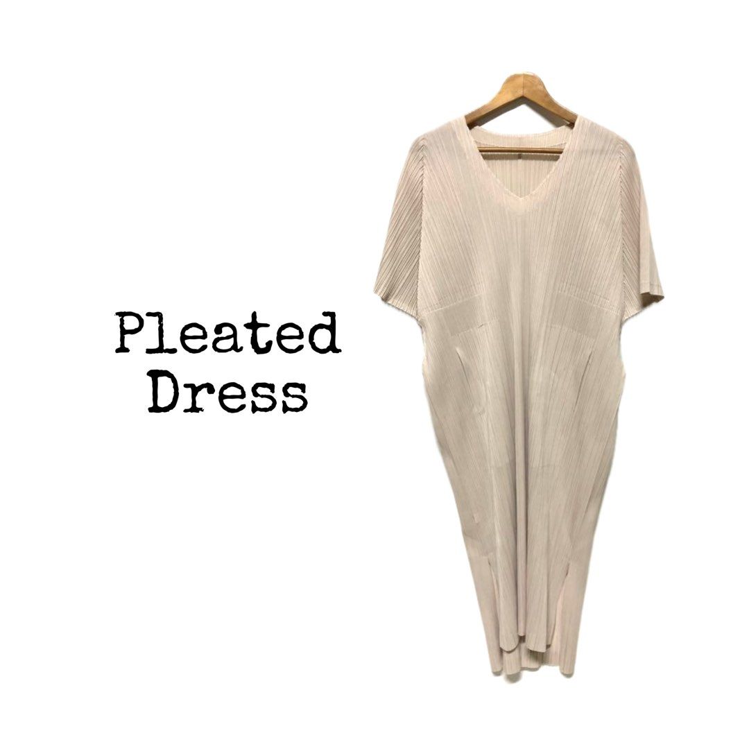 Elegant pleated deals dresses