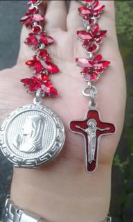Elegant red crystal mama Mary pocket rosary