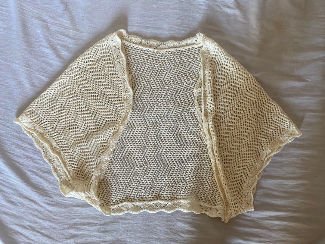 Fairy core Knitted Bolero (Category: Coats, Jackets and Outerwear) located in Tagaytay City. Submitted by primaryph (Listing ID 1283969151, Image 1). Description: Very fairy core knitted bolero. Great for layering..