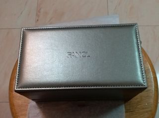 （分類：）位於 。 由 bigbigsales 提交（商品編號 1284146073，圖片 1）。簡介： 。