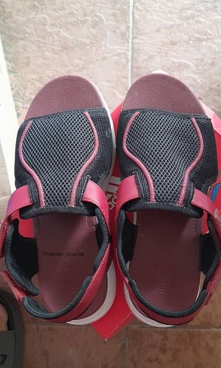 Fitflop Alyssa Women s Fashion Footwear Sandals on Carousell