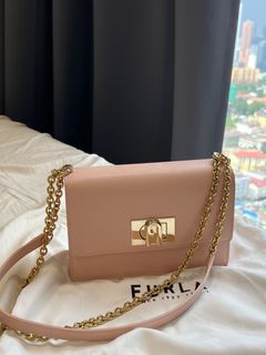 (Category: ) located in . Submitted by 5ringgitstore (Listing ID 1284065638, Image 1). Description: .