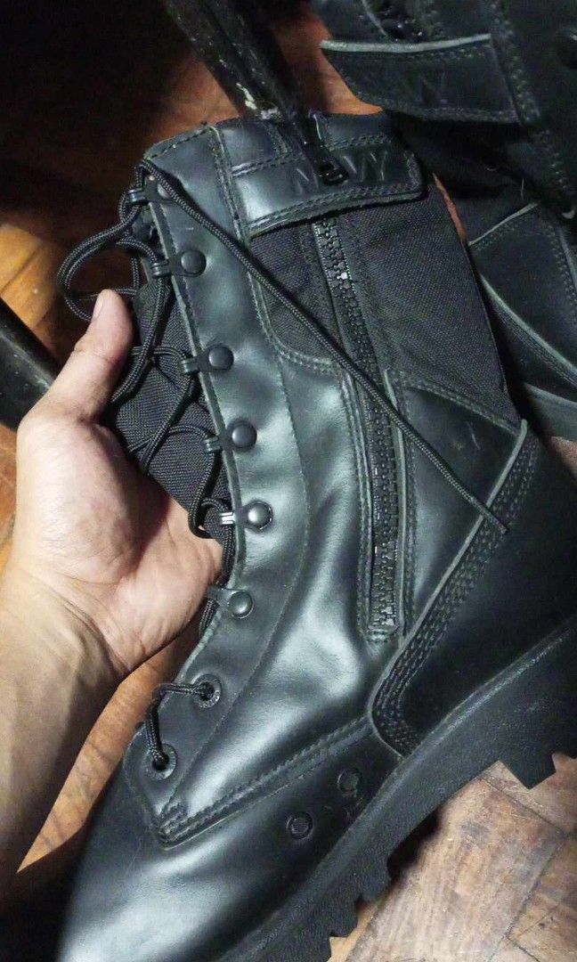 Gibson tactical shoes top