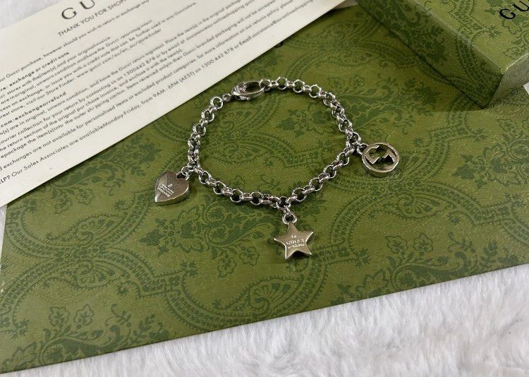 Gucci heart charm bracelet on sale