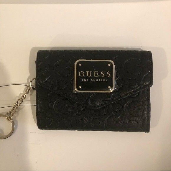 Authentic Guess wallet keychain nego for fast deal
