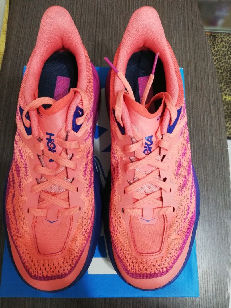 HOKA ONE ONE SPEEDGOAT 美味し 5 7.5B 24.5cm