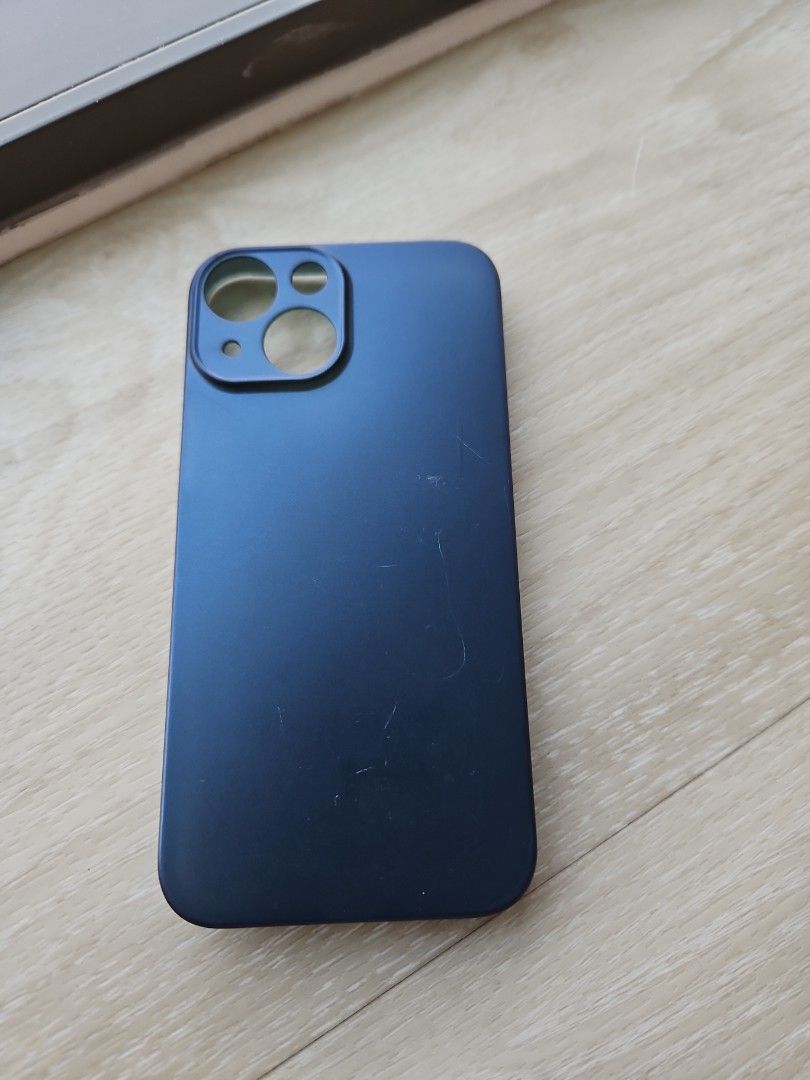 iPhone 13 mini casing (Category: Cases & Sleeves) located in Singapore. Submitted by rebong16 (Listing ID 1284004721, Image 2). Description: .