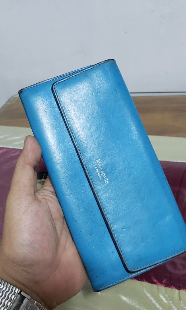 Kate spade (Category: Luxury Bags & Wallets) located in Manila. Submitted by mistej (Listing ID 1284284663, Image 3). Description: kate spade authentic thrifted made in italy.