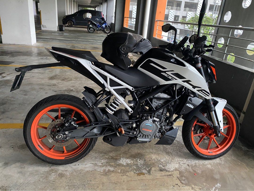 KTM DUKE 200 ABS 2021 Motorbikes on Carousell