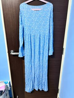 (Category: ) located in . Submitted by goodclothez (Listing ID 1284159103, Image 1). Description: .