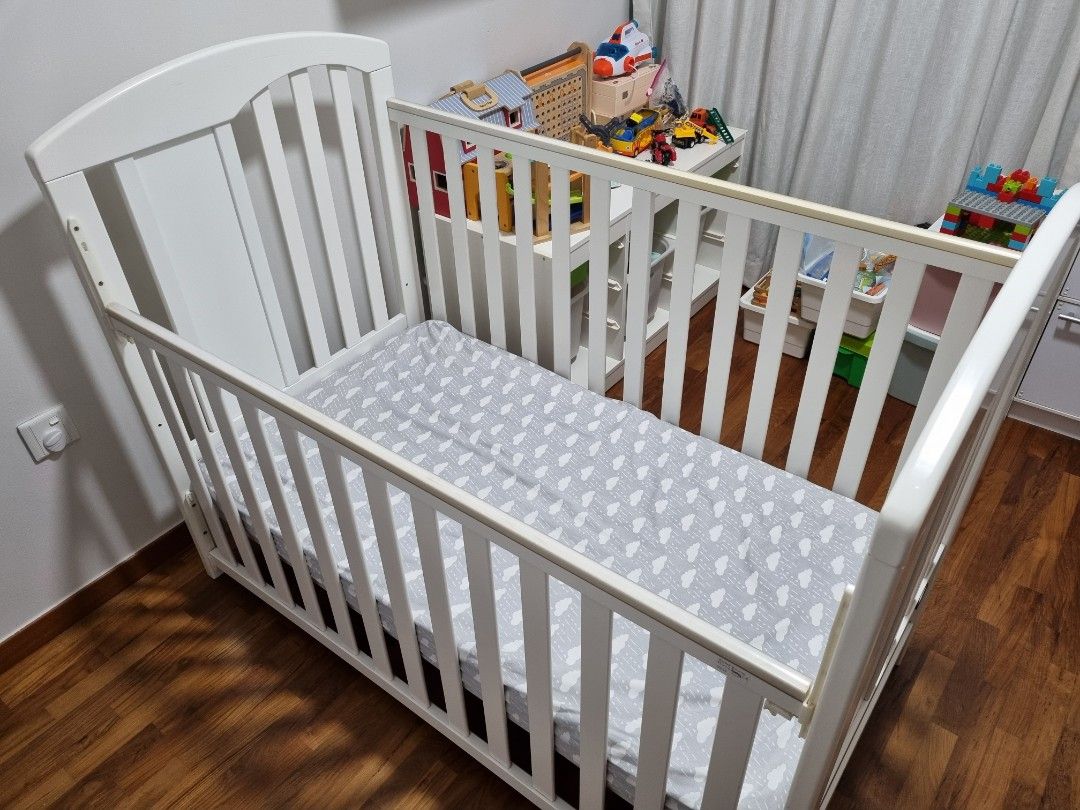 Happy on sale dream cot