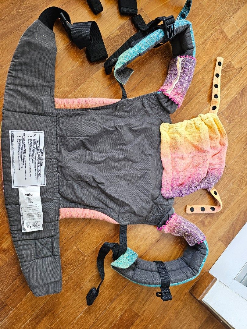 Freehand baby carrier store
