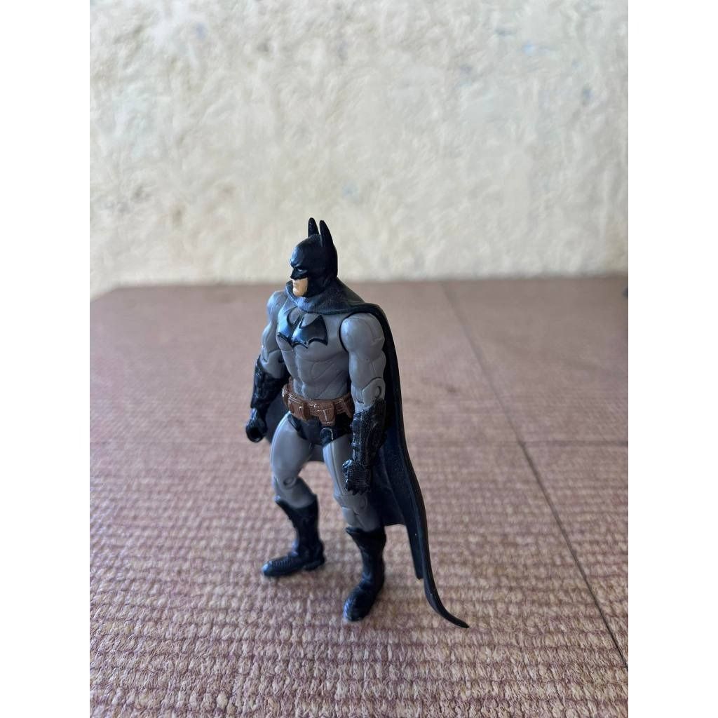Mattel DC Multiverse 4" Arkham City Batsuit Batman Complete Action ...