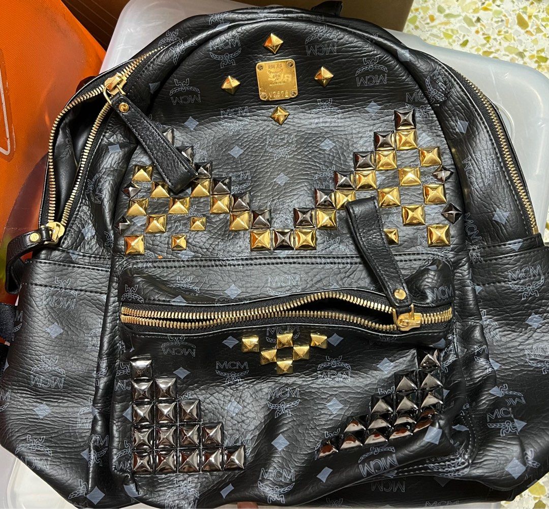 Mcm stark backpack sale black