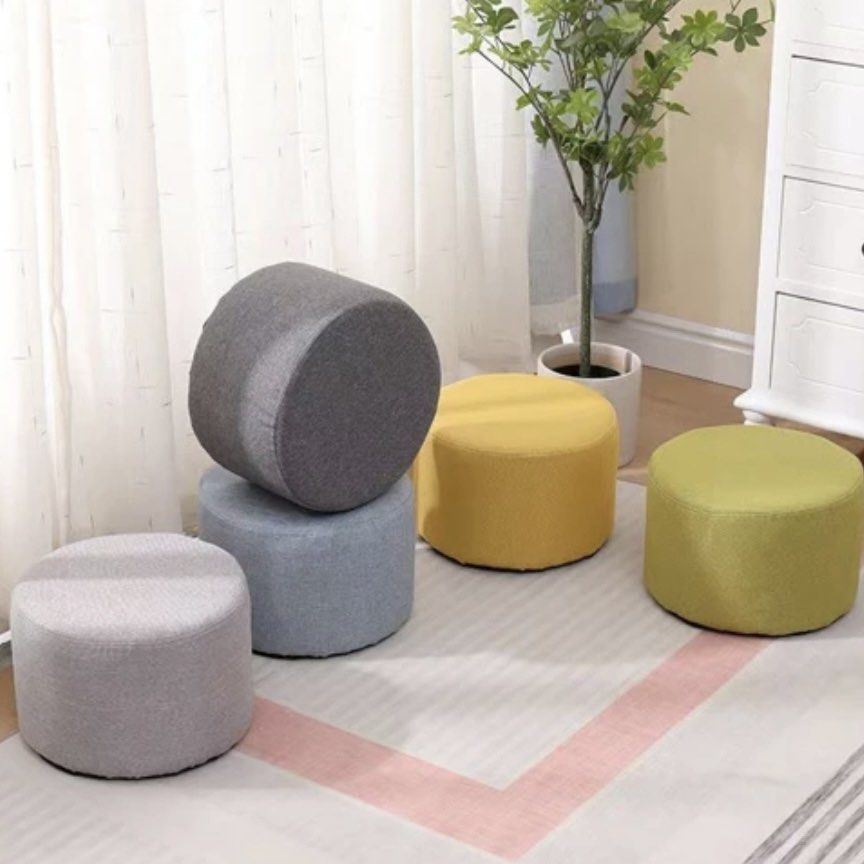 Mini Footstool Round Solid Small Cushion Chair Comfortable Sofa Chair Small Portable Soft Stool Perfect for Footrest and Relaxation Chairs