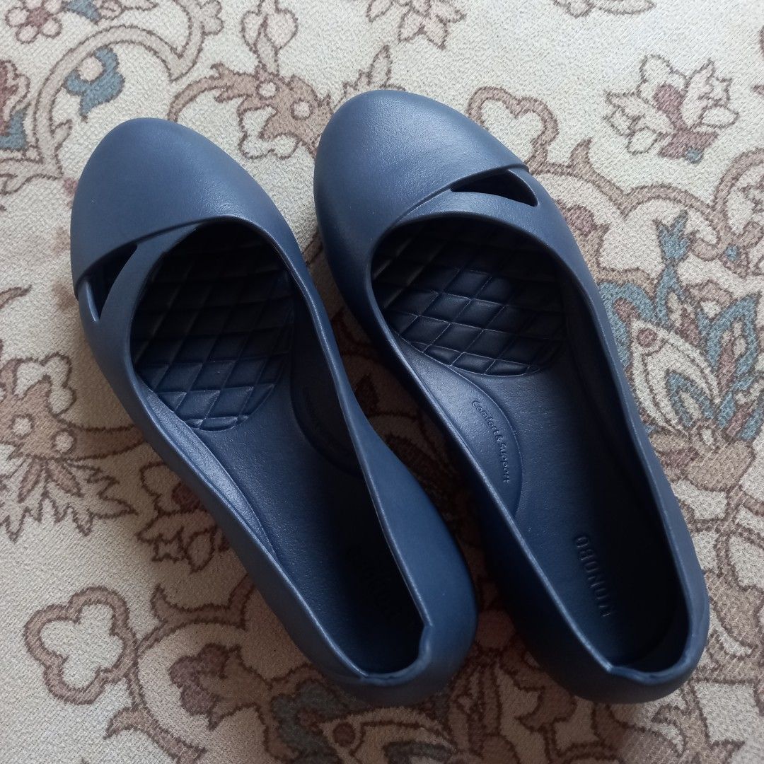 Monobo shoes sale