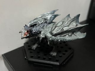 （分類：）位於 。 由 firewallandy 提交（商品編號 1284139938，圖片 1）。簡介： 。